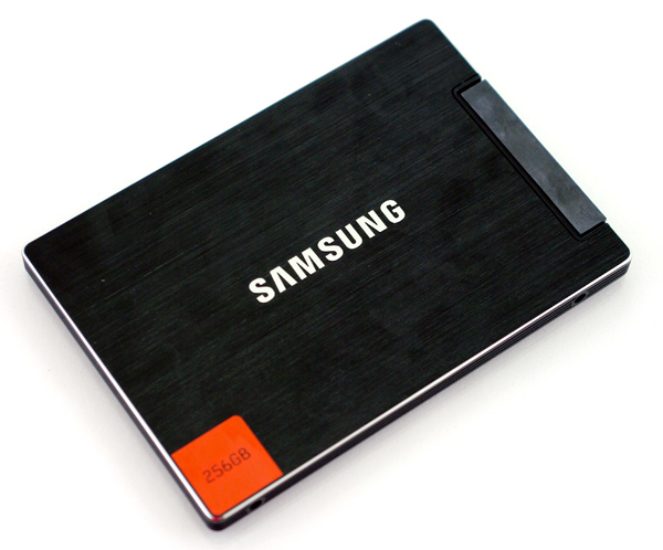 Samsung SSD 830 レビュー (256GB) - StorageReview.com