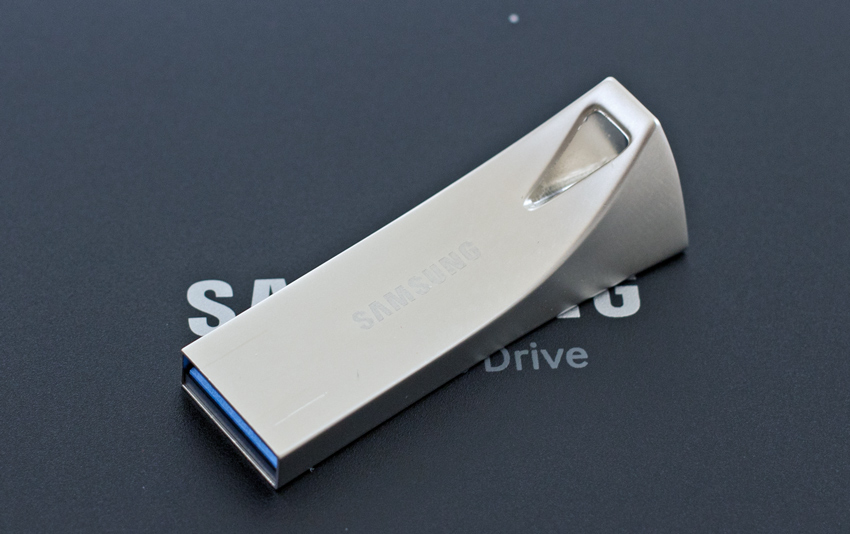 Samsung USB 3.1 BAR Plus (256GB) - StorageReview.com