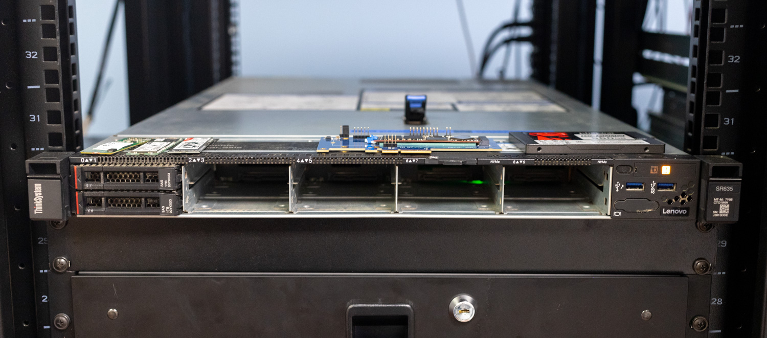 Steam Deck supports 61.44TB external enterprise SSD 