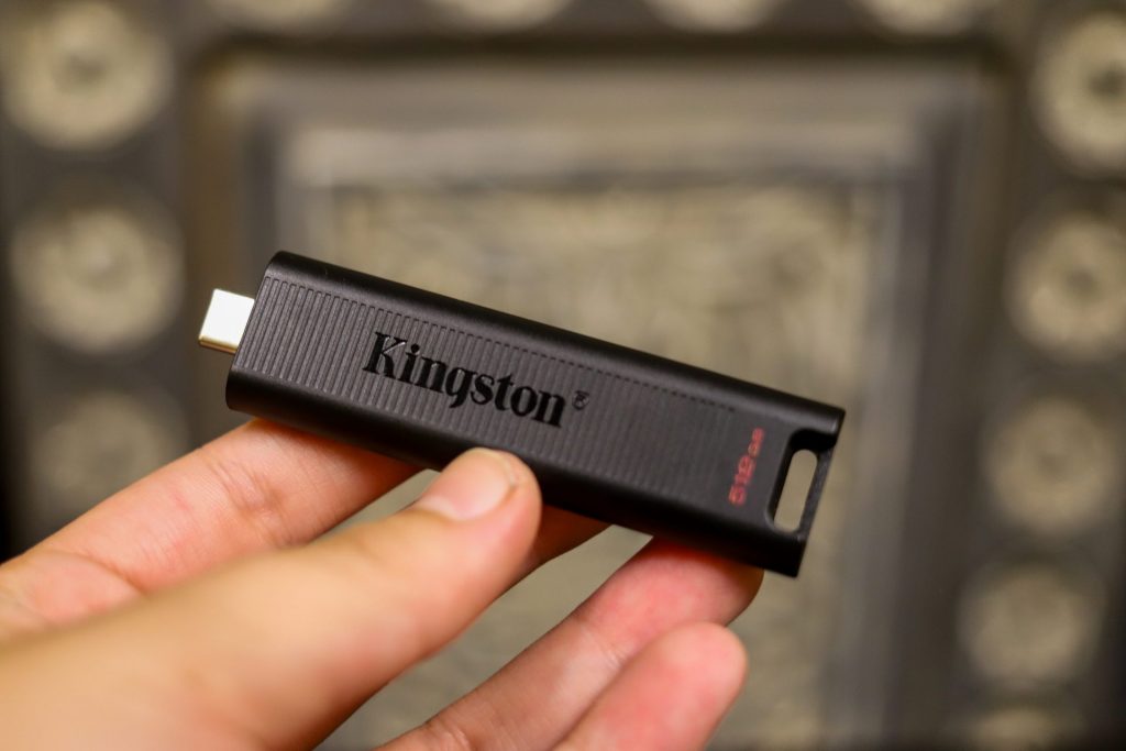 Kingston DataTraveler Max - clé USB - 1 To (DTMAXA/1TB)