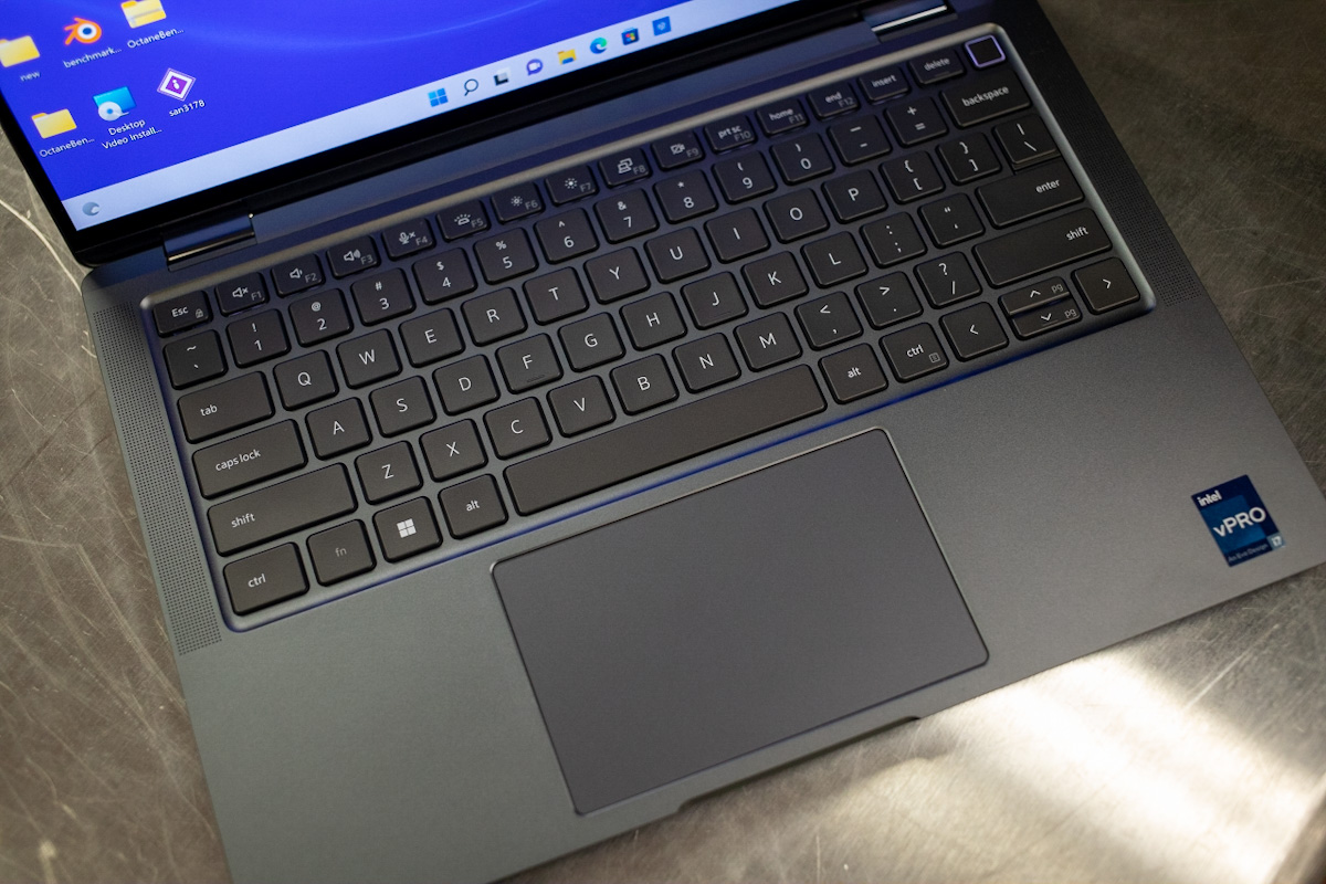 Dell Latitude 9430 review: A top-tier 2-in-1 laptop with best-in-class  battery life