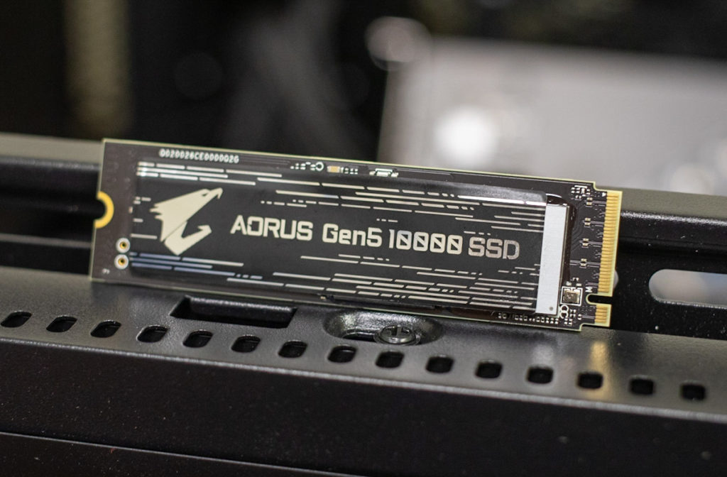 AORUS Gen5 10000 SSD 1TB Key Features