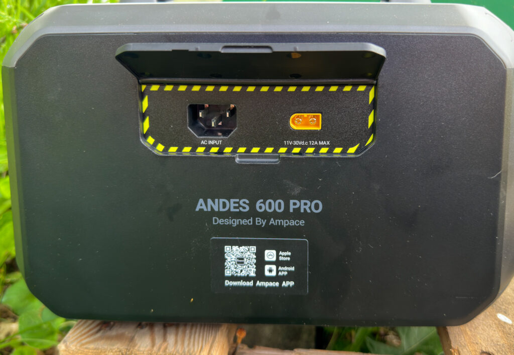Ampace Andes 600 Pro back