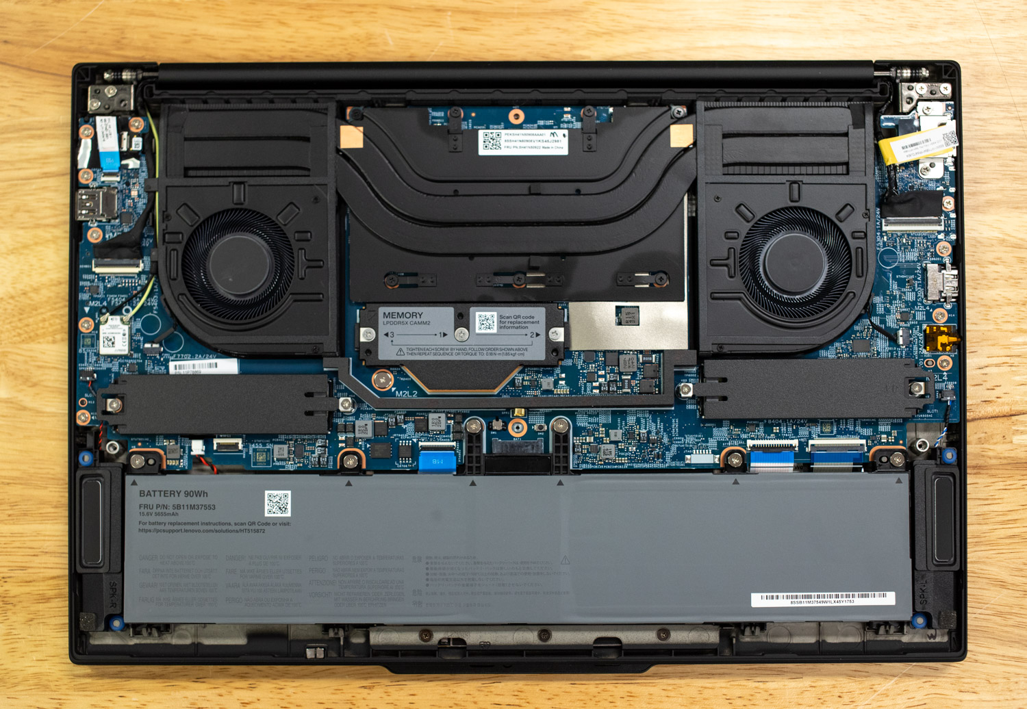 Lenovo ThinkPad P1 Gen 7 - Internals