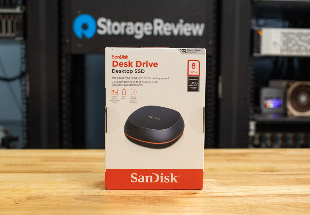 SanDisk デスクドライブ (8TB) のパッケージ